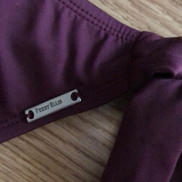 Perry Ellis Tankini set - Picture 8 of 14